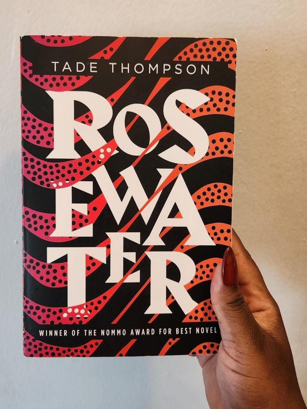 Rosewater by Tade Thompson – Science Fiction Paperback Novel